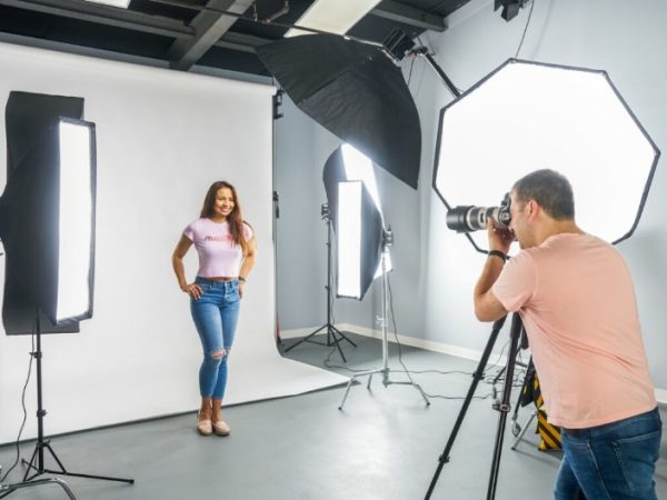 How to Become A Photographer 10 Professional Tips