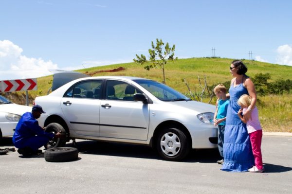 How to Choose a Roadside Assistance Plan