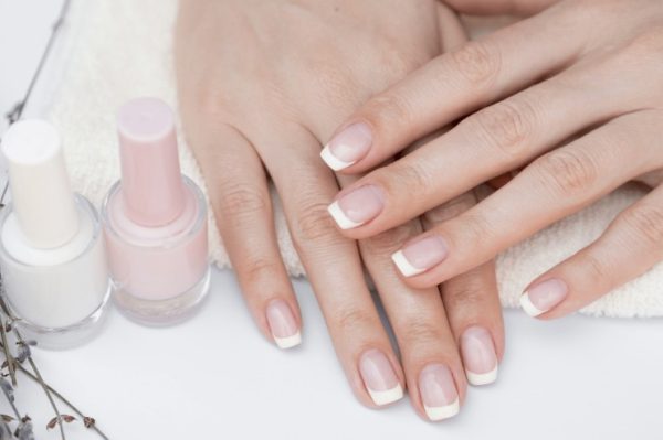 How to Perform a Professional Salon Pedicure with Pictures
