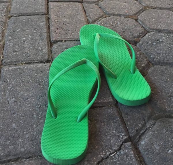 Have A Flip-flop Obsession? Heres Just How Theyre Ruining Your Feet Plus 5 Cute Choices