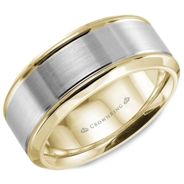 Wedding Band and Engagement Ring: How to Wear