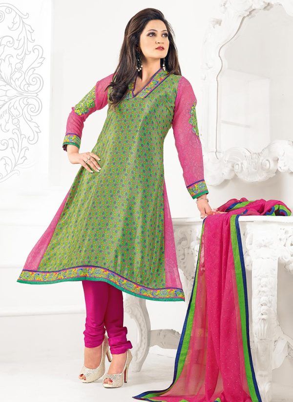 How To look Stunning in An Indian Ethnic Wear Dress This Diwali? by Womens Clothing Brand