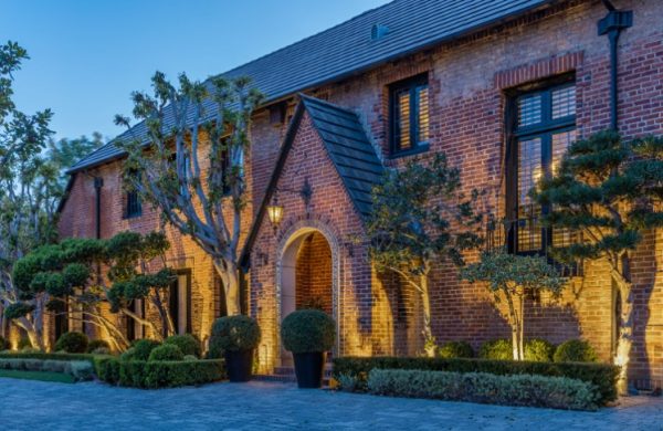 Discover Hidden Treasures at Estate Sales Los Angeles